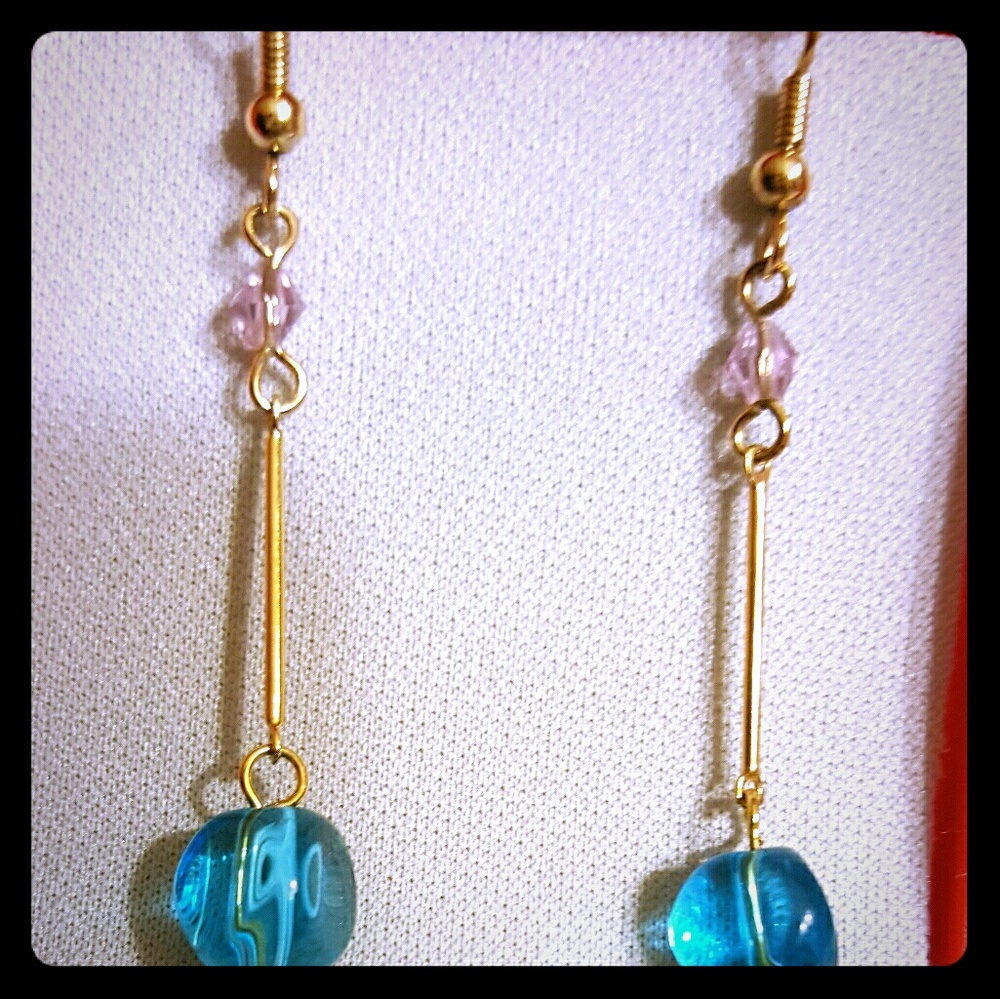 Gold earing
